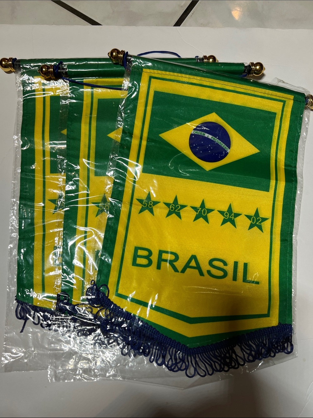 Brasil Decorative Wall Banner - Green & Yellow Fan-Pennant